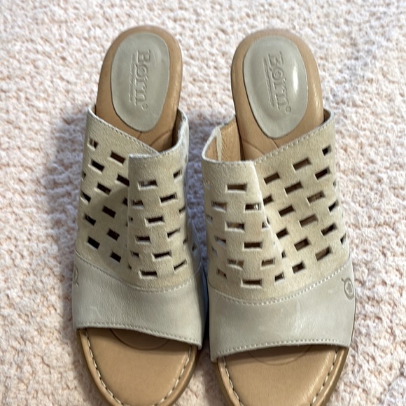 NEW suede Leather Born slip on wedge heel sandals - Picture 1 of 3